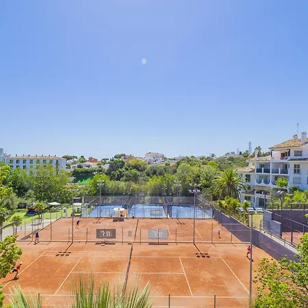 Apartment Cubo's Tennis Paradise Duplex