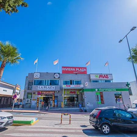 Cubo's Tennis Paradise Duplex Apartment